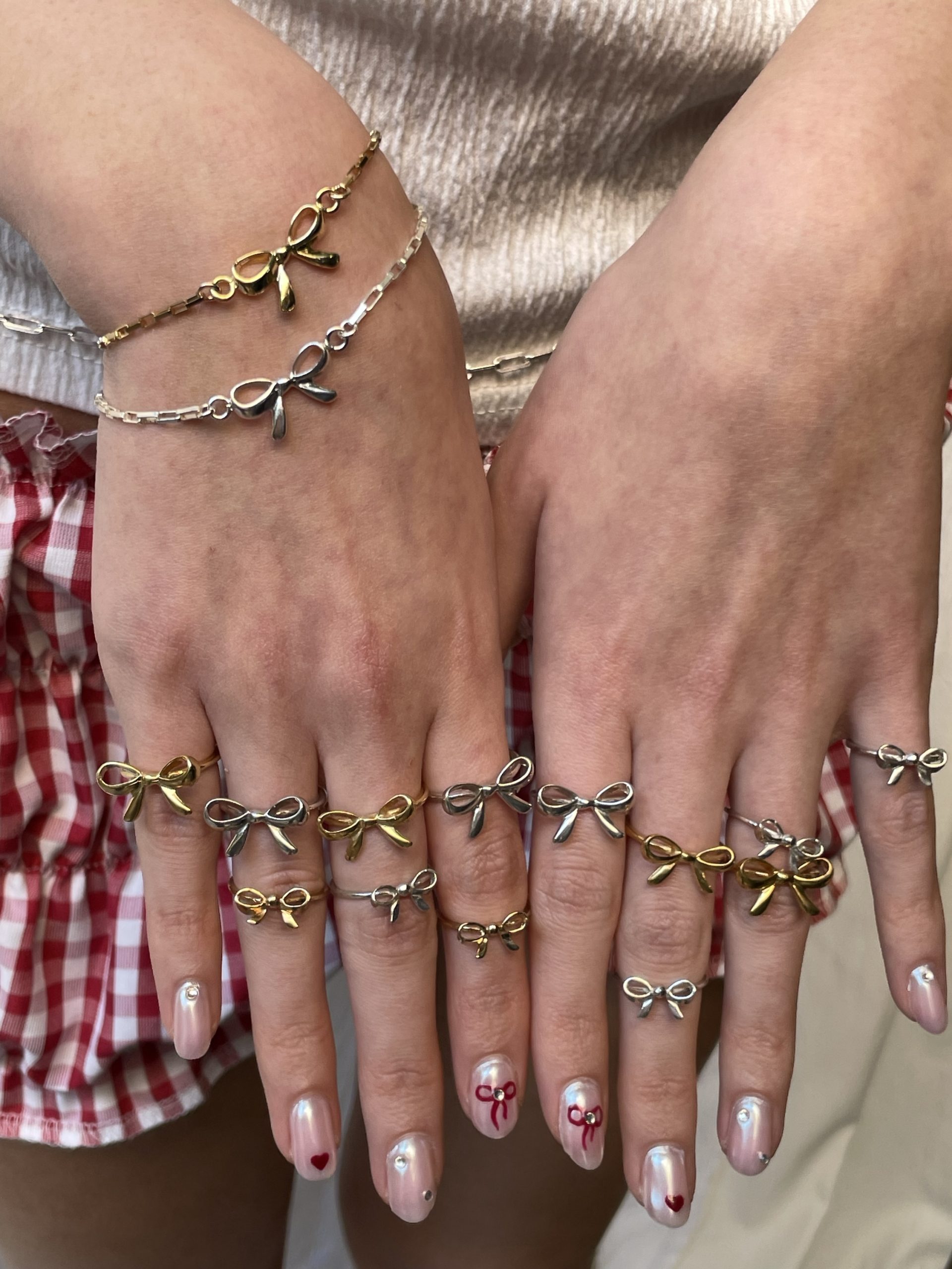 צמיד פפיון בזהב