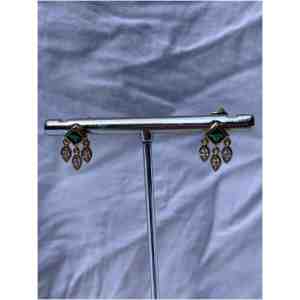 עגילי וינטאג׳ תלויים